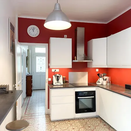 A Colombes Villa